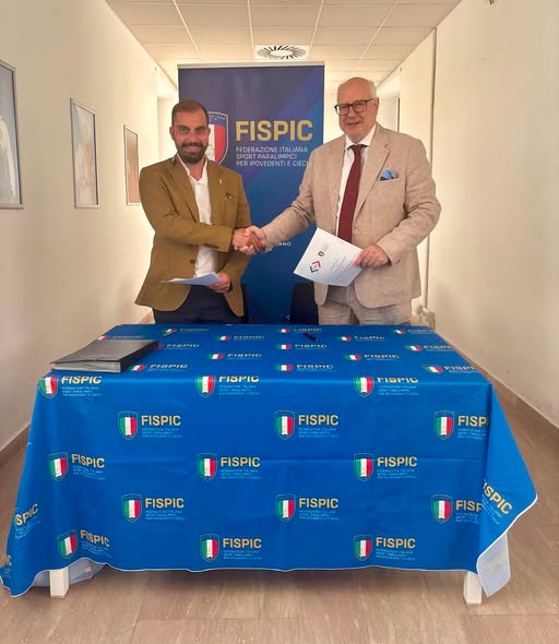 Firmato un protocollo d'intesa tra la FSI e la FISPIC, la Federazione paralimpica per ipovedenti e ciechi