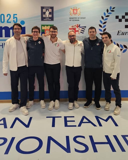 La Nazionale Open: da sinistra Sabino Brunello, Luca Moroni, Lorenzo Lodici, Pierluigi Piscopo (capo delegazione) Daniele Vocaturo e Francesco Sonis