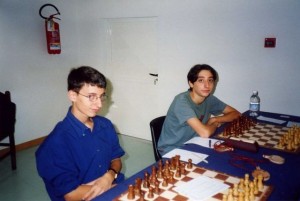 img046