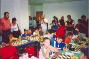 u160005