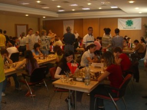 8   turno panoramica del femminile