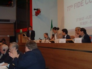 r11   dscf0056