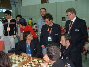 r09   dscf0187 azzurri analisi