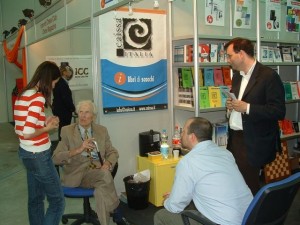 r11   dscf0186 lilienthal allo stand caissa