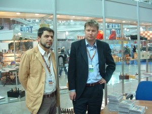 r11   dscf0211 shirov e selleri