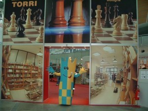 r12   dscf0110 ruki allo stand due torri