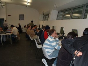 r10   dscf0112
