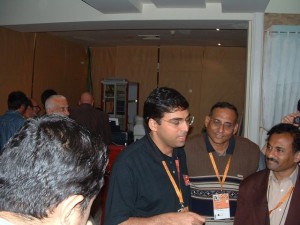 09r anand in sala stampa