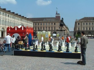 r04   dscf0059